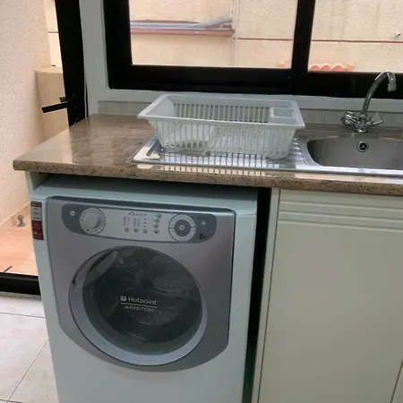 Ria Court Lägenhet Larnaca